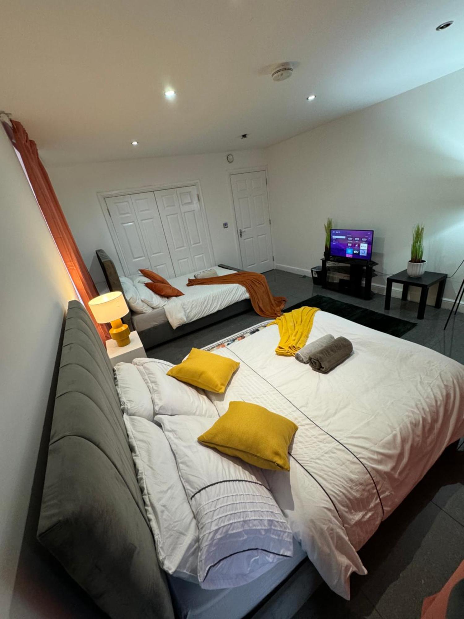 Homestay Cosy Luxurious In The Heart Of *